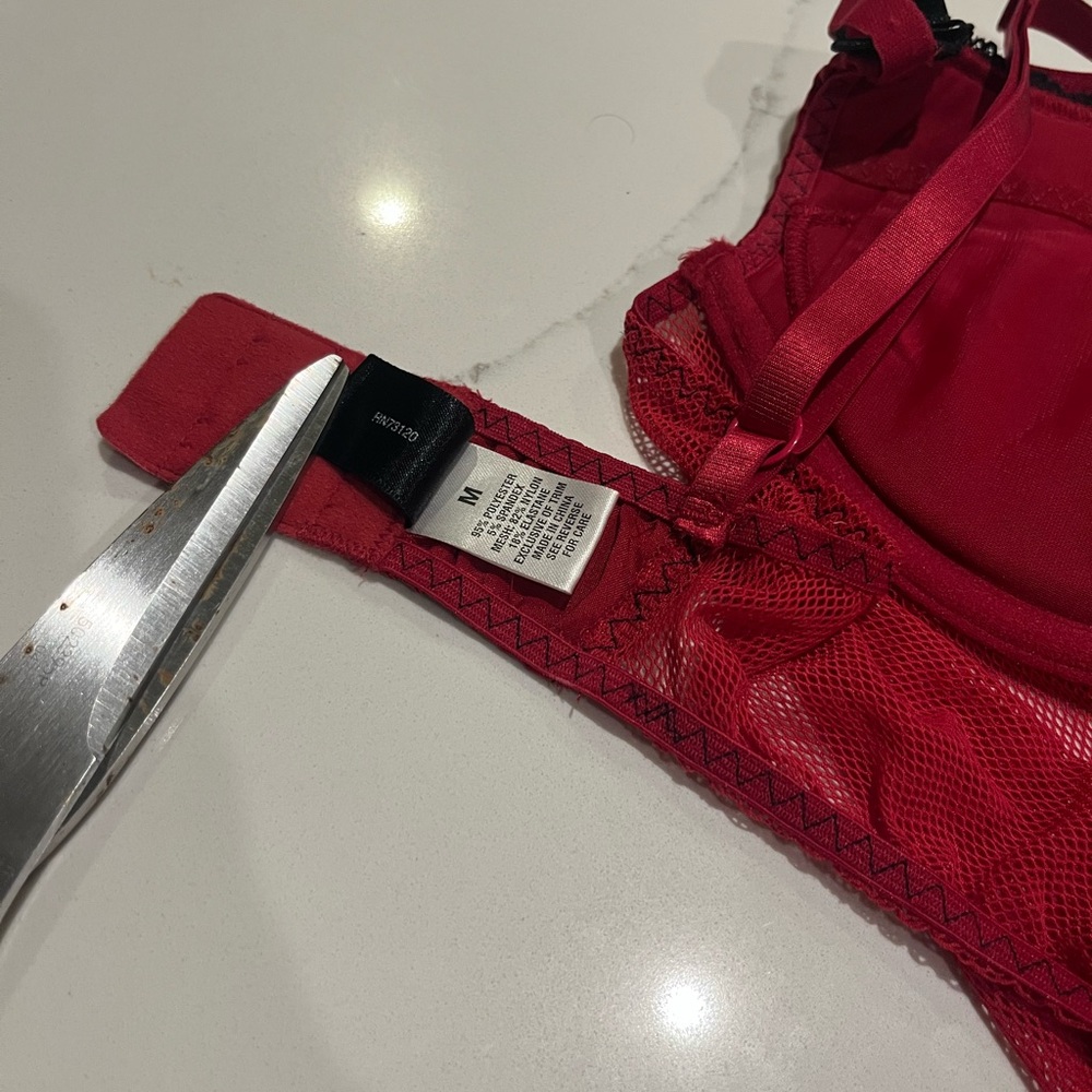 Frederick's of Hollywood Corset Garter Straps Size Small Elegant Red Sexy Sheer - Picture 14 of 14
